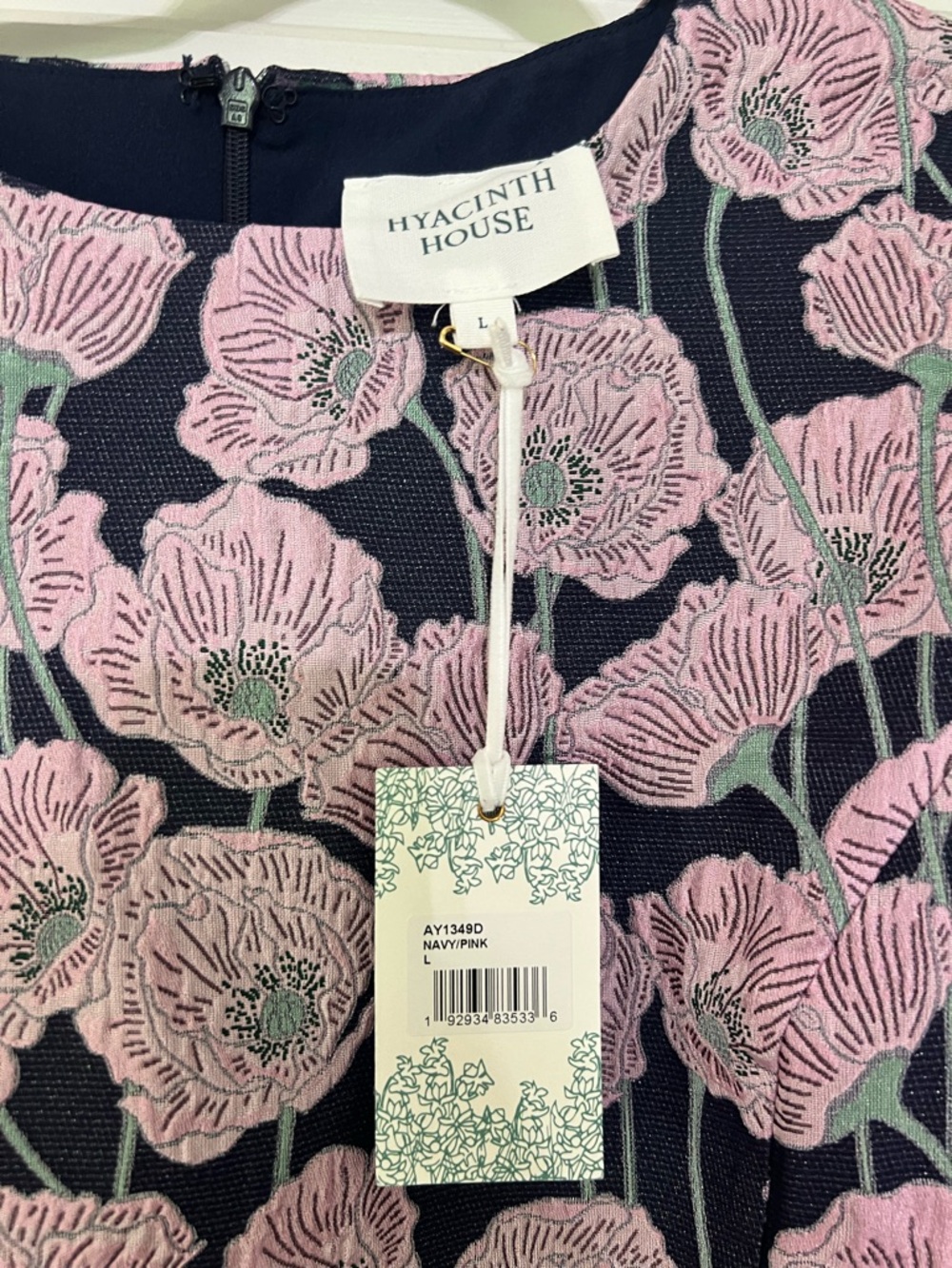 Tuckernuck HYACINTH HOUSE
Pink & Navy Floral Jacquard Minetta Mini Dress - Picture 2 of 16